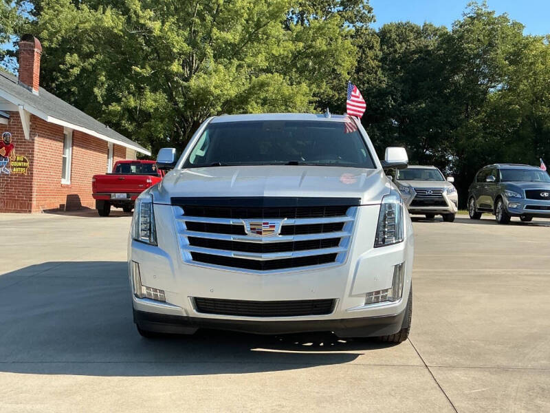 2019 Cadillac Escalade Luxury