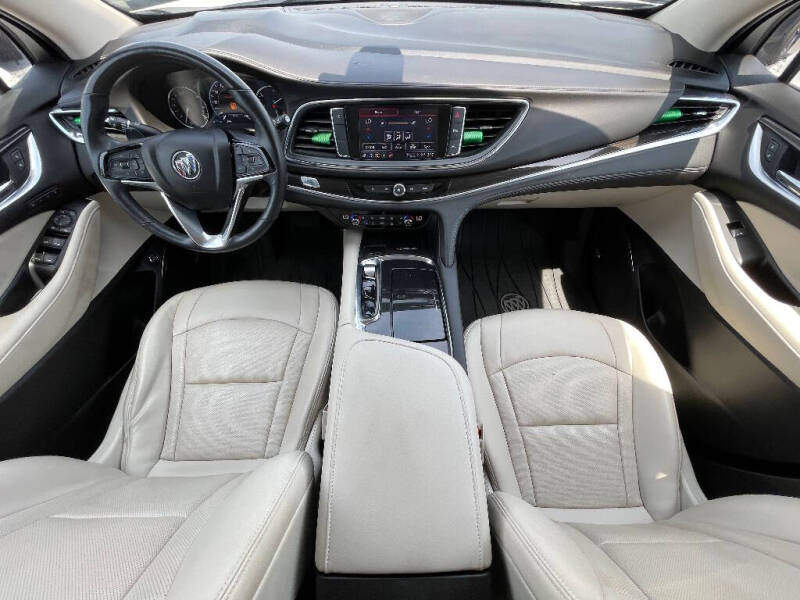 2023 Buick Enclave Premium