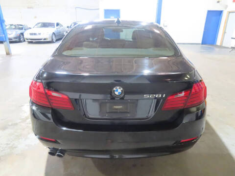 2014 BMW 5 Series 528i