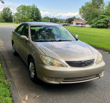 2005 Toyota Camry for sale at Garden Auto Sales in Feeding Hills MA