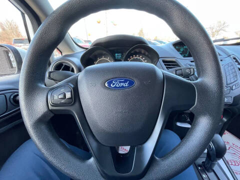 2016 Ford Fiesta S
