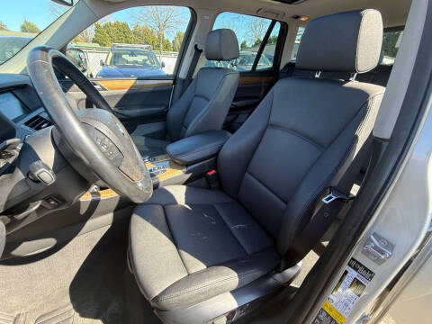 2011 BMW X3 xDrive28i