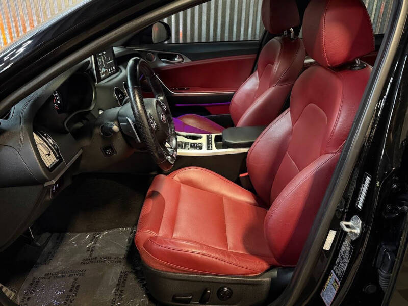 2018 Kia Stinger GT1