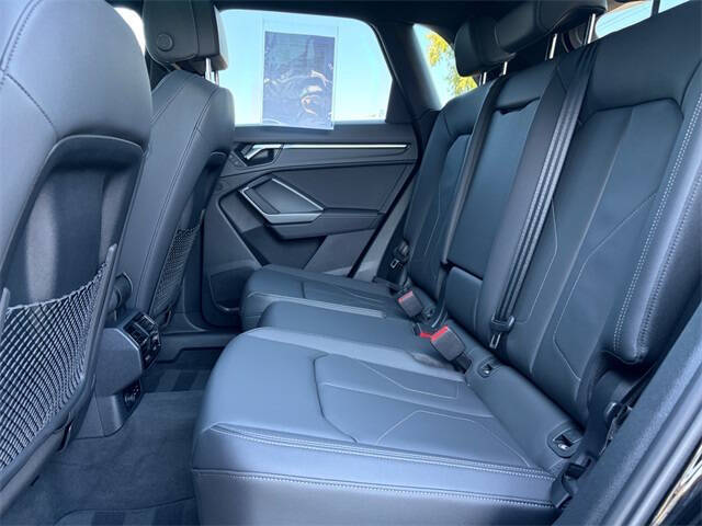 2025 Audi Q3 quattro S line Premium 45 TFSI