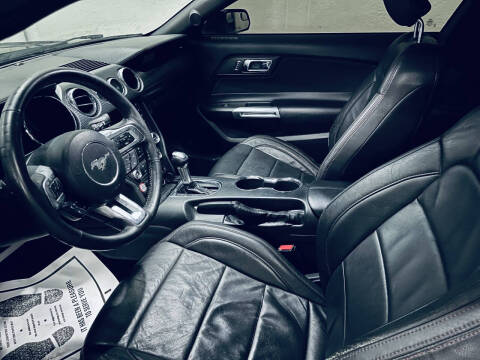 2017 Ford Mustang EcoBoost Premium