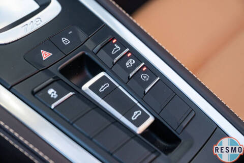 2023 Porsche 718 Boxster S