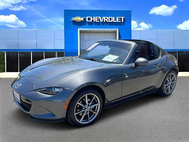 2017 Mazda MX-5 Miata RF Launch Edition SV