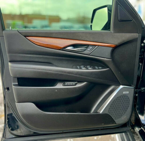 2015 Cadillac Escalade Premium