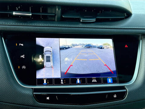 2022 Cadillac XT5 Sport