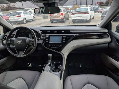 2019 Toyota Camry LE