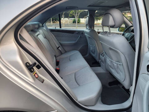 2001 Mercedes-Benz C-Class C 320