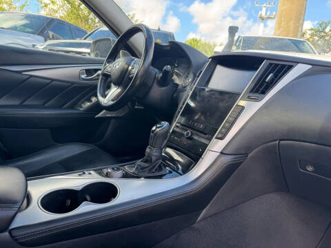 2021 Infiniti Q50 Luxe