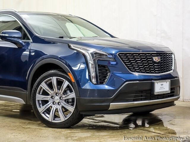 Used 2021 Cadillac XT4 Premium Luxury with VIN 1GYFZDR42MF059108 for sale in Tinley Park, IL