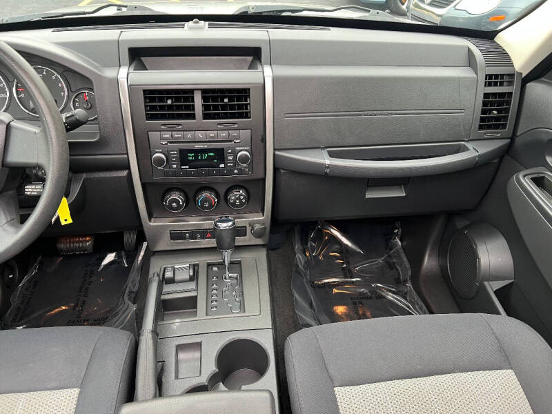 2010 Jeep Liberty Sport