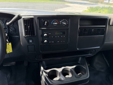 2004 Chevrolet Express 2500