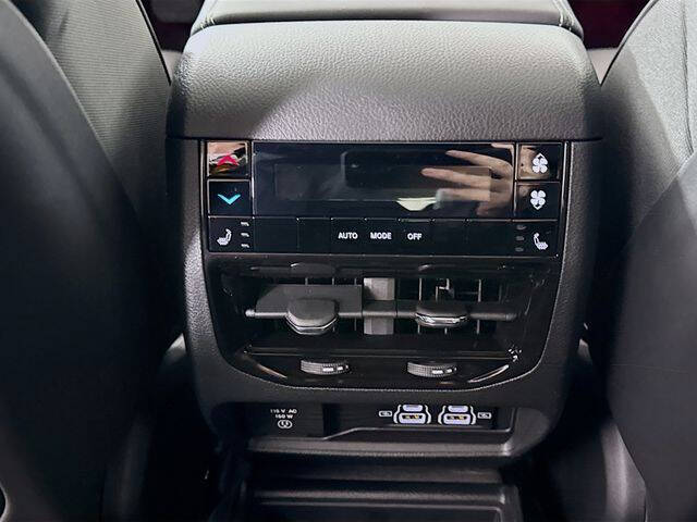 2025 Jeep Grand Cherokee L Overland