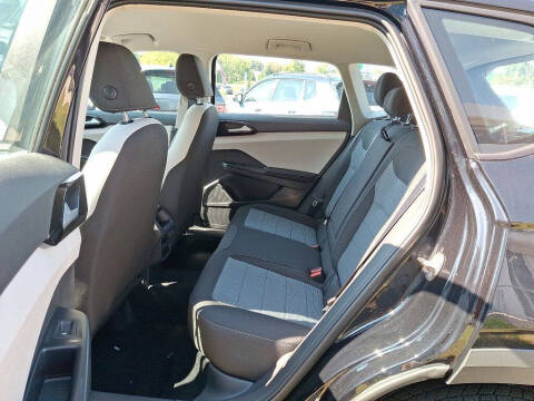 2025 Volkswagen Taos S