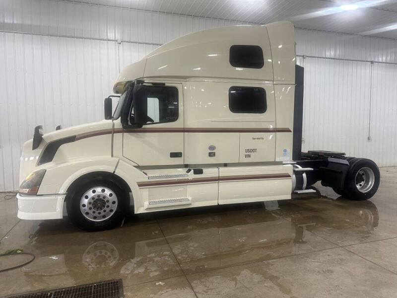 2015 Volvo VNL