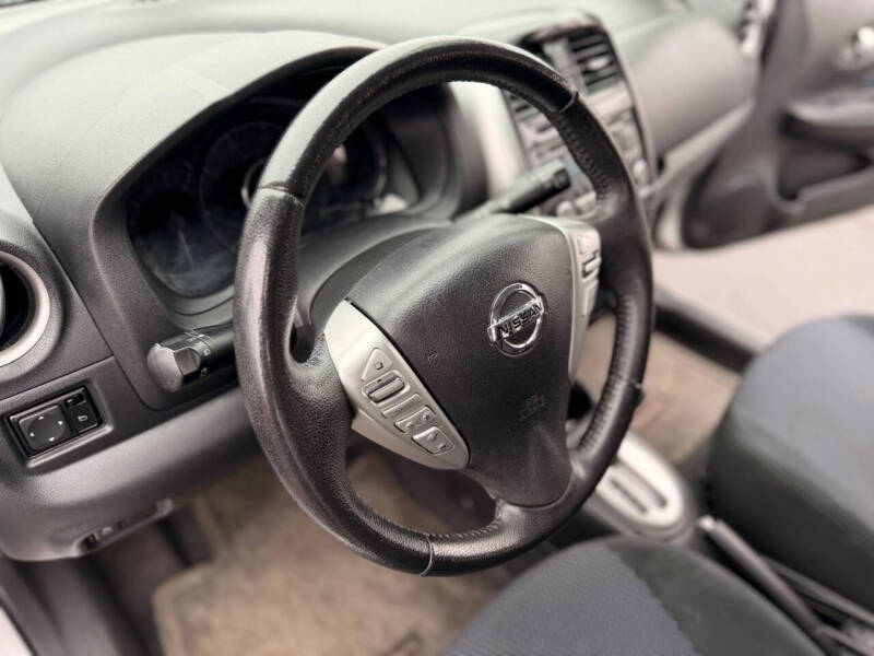 2015 Nissan Versa Note S Plus