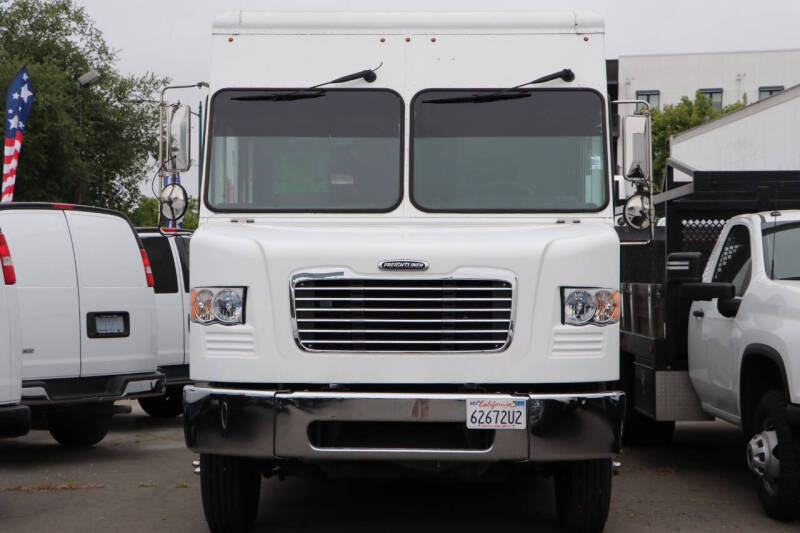 2012 Freightliner MT55 Chassis