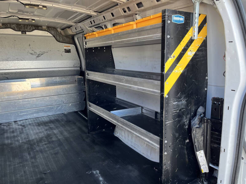 2021 Chevrolet Express 3500