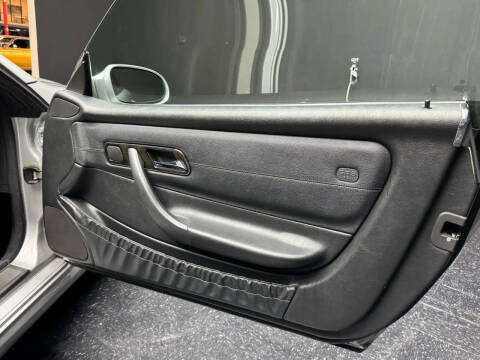 2002 Mercedes-Benz SLK SLK 32 AMG