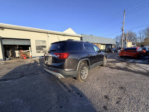 2017 GMC Acadia SLE-2