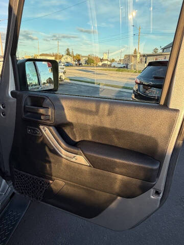 2016 Jeep Wrangler Unlimited Sahara