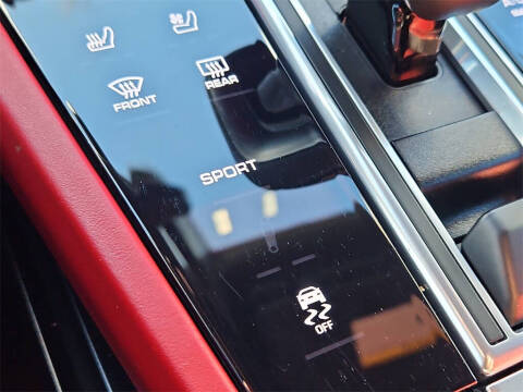 2022 Porsche Cayenne Platinum Edition