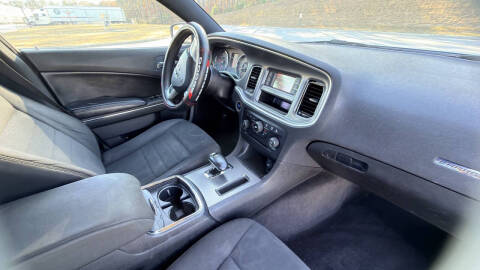 2012 Dodge Charger SE