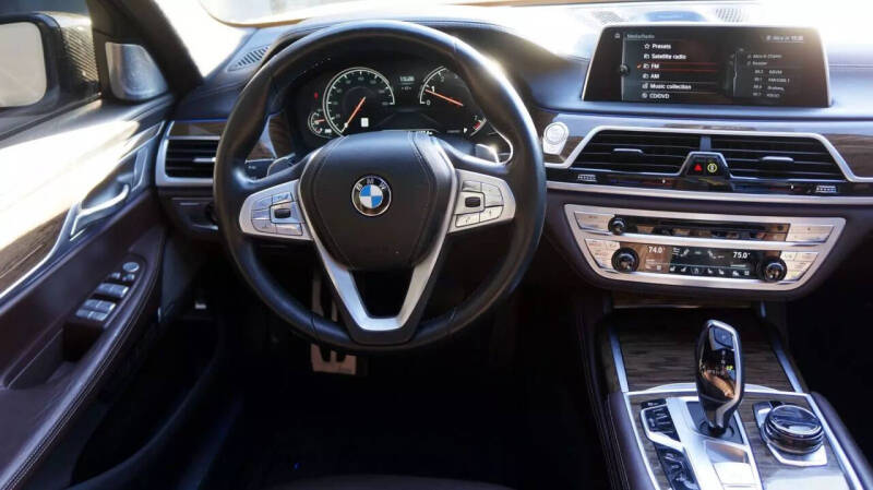 2016 BMW 7 Series 750i xDrive