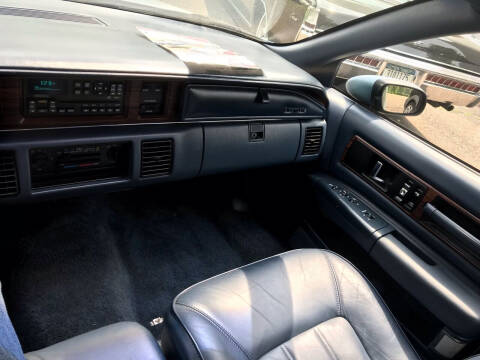 1992 Oldsmobile Custom Cruiser