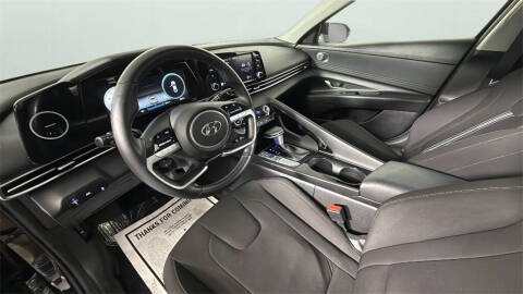 2022 Hyundai Elantra