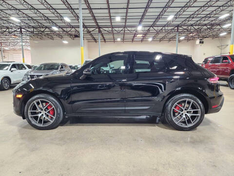 2022 Porsche Macan S