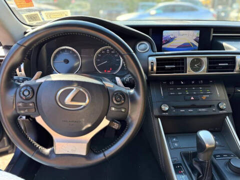 2016 Lexus IS 300