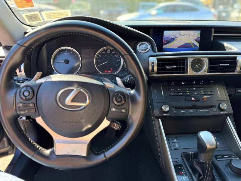 2016 Lexus IS 300