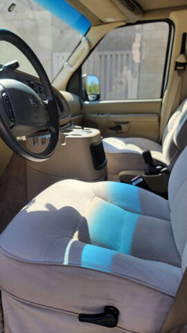 2003 Ford E-Series E-150