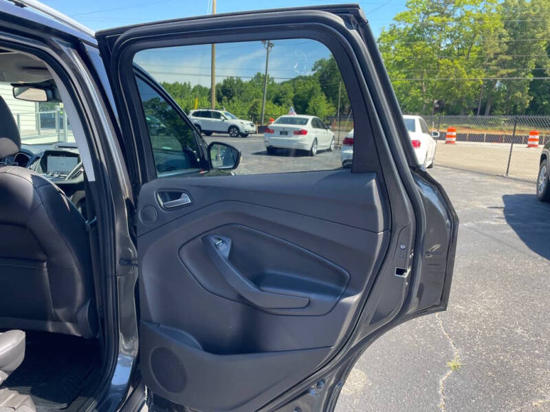 2017 Ford Escape Titanium