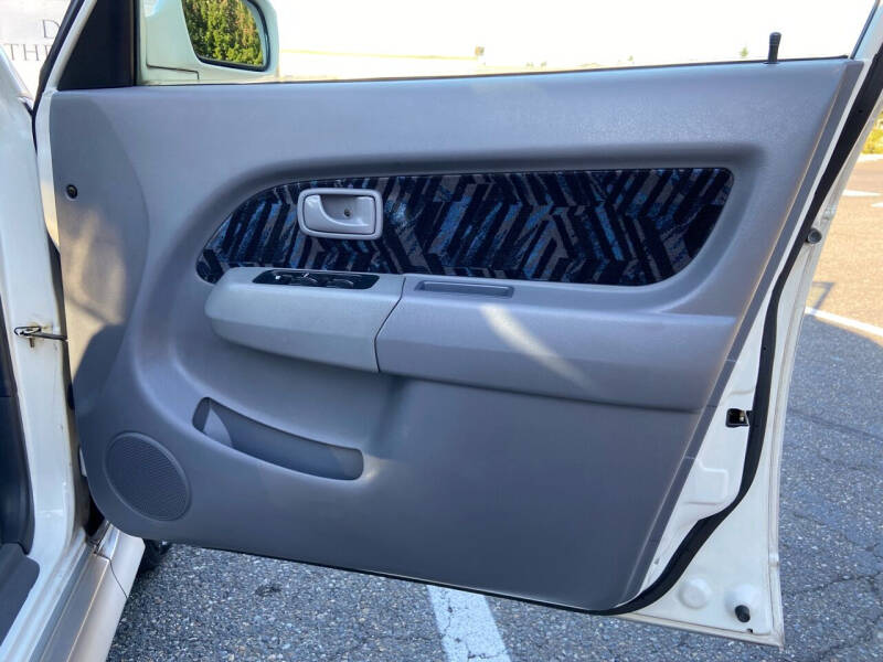 1998 Daihatsu Pyzar Charade