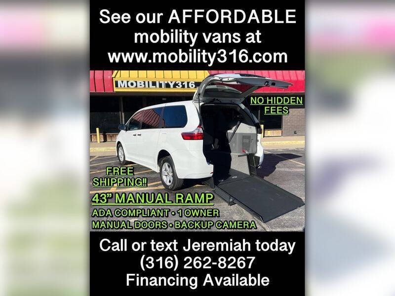 2020 Toyota Sienna for sale at Affordable Mobility Solutions, LLC - Mobility/Wheelchair Accessible Inventory-Wichita in Wichita KS