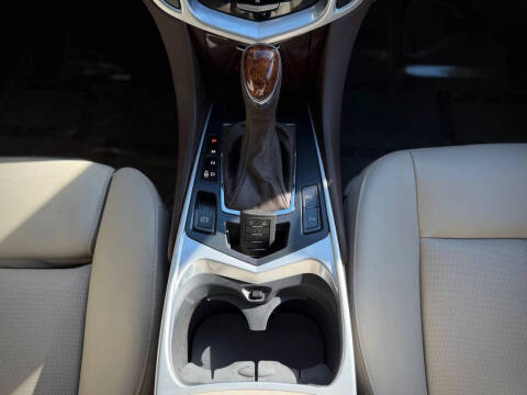 2013 Cadillac SRX Performance Collection