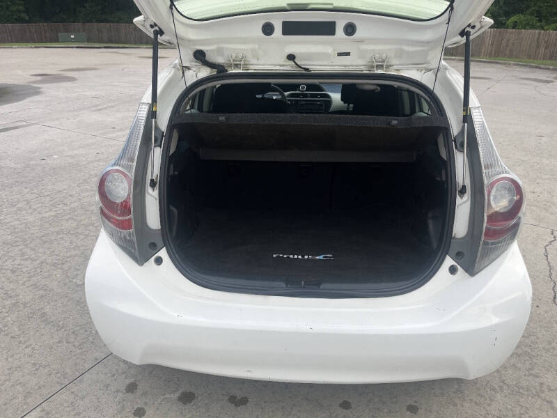 2012 Toyota Prius c Two