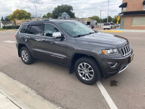 2016 Jeep Grand Cherokee for sale at Creighton Auto & Body Shop in Creighton NE