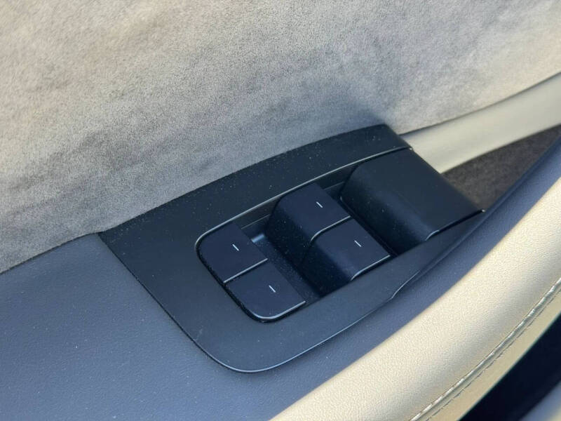2026 Tesla Model 3 Premium