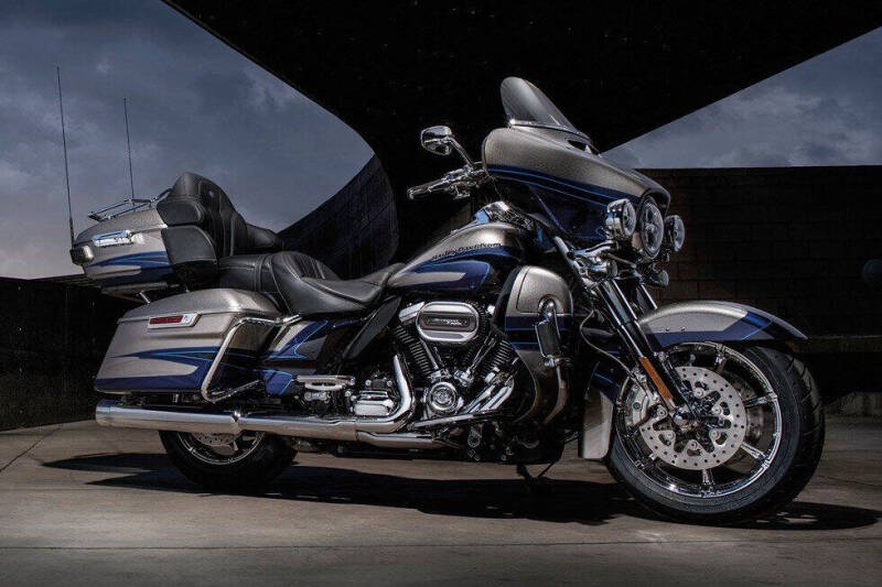 2017 Harley-Davidson CVO Limited