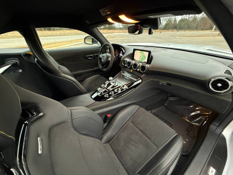 2018 Mercedes-Benz AMG GT R