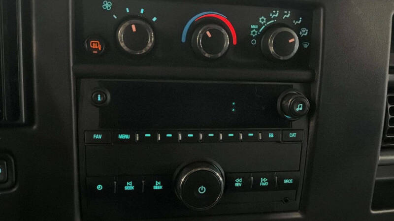 2024 GMC Savana 2500