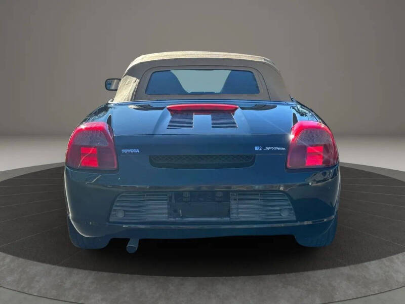 2002 Toyota MR2 Spyder