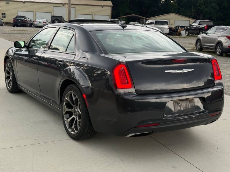 2016 Chrysler 300 S