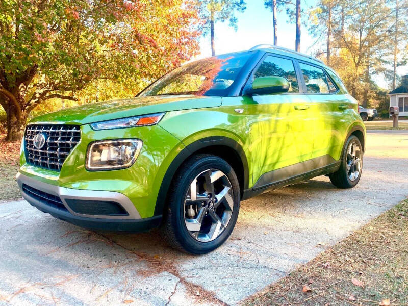 2024 Hyundai Venue SEL's photo